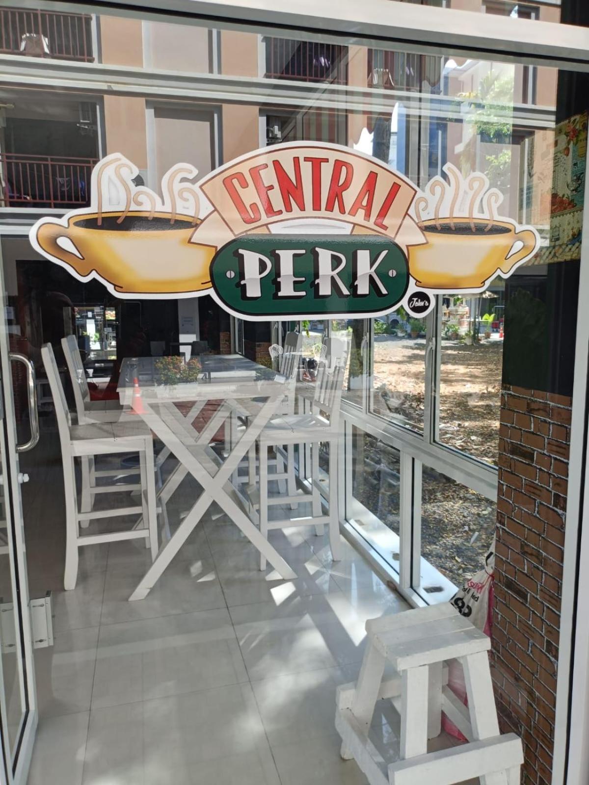 Central Perk Hotel Patong Exteriér fotografie